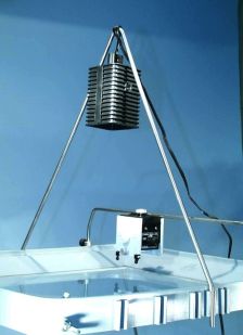 Ripple Tank, support bar for illuminator